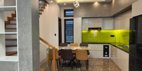 Chủ VỠ NỢ, cần Bán GẤP nhà mới 4 tầng đường Thi Sách, Hải Châu, Đà Nẵng. Giảm