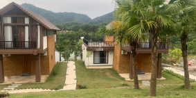 Biệt thự đồi Thang Mây Village, view hồ Bản Xôi Ba Vì, có bể bơi giá chỉ 26tr/m2