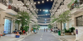 Duy nhất căn biệt thự nằm trong Kdc hiện hữu, sổ hồng riêng chỉ 7,2 tỷ