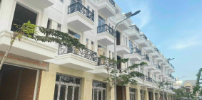 Chính chủ  bán nhà mặt tiền TL26 1 trệt 3 lầu 60m2 sổ hồng rieng công chứng ngay