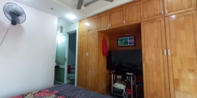 Bán nhà mặt phố Cát Linh, quận Đống Đa, Kinh doanh sầm uất