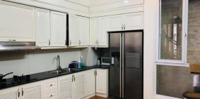 Siêu hót ! Phố Hoàng Cầu 50M 5 tầng thang máy, Ô tô , nhà đẹp tự xây Chỉ 7.4 tỷ