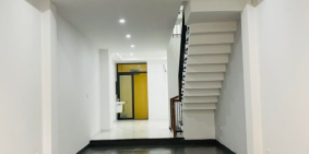 Bán Nhà Ngõ 129 Bát Khối, Long Biên, 55m2 5tầng, Ô tô đỗ cửa, 6 tỷ 25