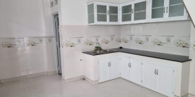 Bán nhà dt 42m2 , 2tầng giá rẻ đường tô hiến thành phường 15 quận 10 hcm.