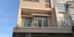 Kẹt tiền cần bán gấp nhà mới đường lớn