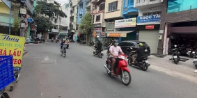 Chỉ 4tỷ1! Có nhà mặt tiền KD Hoàng Xuân Nhị, 32m2 ngang 4,5m, Tân Bình