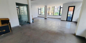 Bán nhà mặt phố Lạc Long Quân, 485m2, 1 tầng, 14m mặt tiền, 170 tỷ, LH 083984444