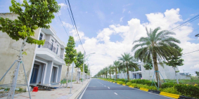 Đất mặt tiền QL14 đường 75m cách tttm 200