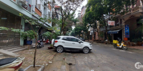 Bán nhà MẶT PHỐ Phạm Thận Duật 57m2, mt4.5m, VỈA HÈ, KINH DOANH, 15.5 tỷ.