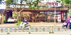 Cho thuê đất mặt tiền đường Nguyễn Thị Thập