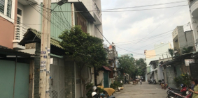 Bán nhà tâm huyết đang ở đường lớn giá ngộp