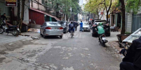 đất thổ cư 300m2 gần QL1A , SHR , MT16m