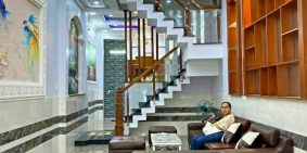 Bán Nhà Đẹp, HXH, 3 Tầng, 4PN, Hoàng Hoa Thám, Bình Thạnh, 54m2-4.5 Tỷ