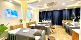 Chính Chủ Sang Thẩm Mỹ Viện Hiện Đại, Cao Cấp Mặt Tiền Khu Trung Tâm Quận 7