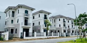 BÁN BIỆT THỰ NẰM TRONG QUẦN THỂ BIỆT THỰ ĐƠN LẬP