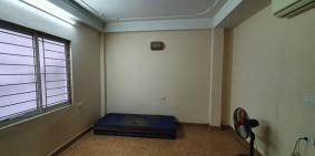 Nhà đẹp phố Giang Văn Minh, 15m ra ô tô tránh 17m2, 4 tầng giá chỉ 2.18 tỷ.