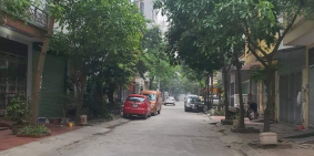 Tôi bán đất dịch vụ Xa La gần chợ Xa La 60m2 chỉ 7.59 tỷ.LH 0989.62.6116