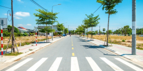 Gia Đình Cần Bán Lỗ Lô Kề Góc Ngã Tư - Bán Thấp Hơn Giá Thị Trường 449  Triệu .