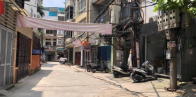 Mở Bán Viên Kim Cương Cực Hiếm Đường Láng Chân Dài 63m2 x 5 tầng MT 4,5m2 GIÁ 1Ỷ