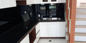 Nhỉnh 5 tỷ - Kinh Doanh - Ôtô đỗ - Phố Tương Mai - Dt28m2 - MT4m.