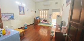 Cần bán nhà Quận Tân Phú hẻm 8m gần Aeon