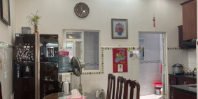 Bán nhà đẹp hẻm ô tô đường Phan Chu Trinh gần biển giá tốt