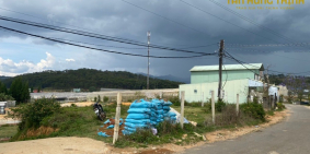 Bán đất 2MT Chính Măng Lin Sổ hồng riêng thổ cư. Diện tích 300m2