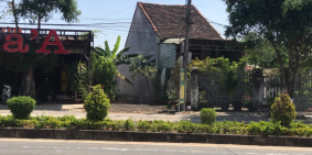 Bán tháo lô 176m2 mặt tiền Hùng Vương giá rẻ hơn thị trường 100Tr. LHCC 09011419