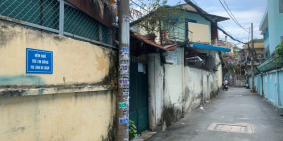 Bán nhà trệt + vườn ( xây villa mini )