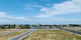 Cho thuê căn hộ 2 phòng ngủ view sông Cổ Cò tại chung cư FPT Plaza