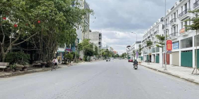 Cần tiền kinh doanh bán gấp 58,54m2 đất thổ cư mặt Phố Thành Trung, Trâu Quỳ