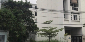 Chính chủ chuyển nhượng lô đất MT Song Hành, Q. 6, DT 80m2, SHR. Giá chỉ 3.2 tỷ