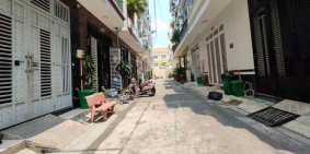 Kẹt tiền cần bán, MT Phạm Thế Hiển, Q. 8, ngay chợ Phú lợi 1, giá 2.3 Tỷ, 80m2,