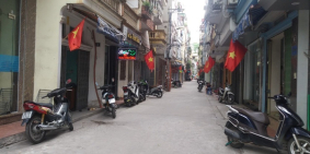 Đất chia lô ngõ ô tô phố Lê Lợi gần chợ Hà Đông 40m2 chỉ 3.838 tỷ.