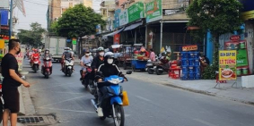 Bán đất Gò Vấp, MT Dương Quảng Hàm, P5. DT 5x18m, SHR, Giá 2.4tỷ