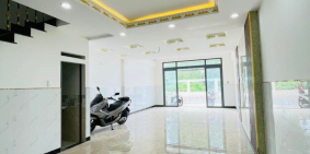 Bán Nhà Mới, MT KD Đường Nguyễn Đỗ Cung, 5 LẦU BTCT, GIÁ: 11 Tỷ