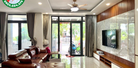 Tìm Nhà Hướng Tây Bắc Giá Tốt Jamona Home Resort - ToanTranVillas