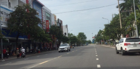 Cho thuê nhà 1 trệt 2 lầu đường Nguyễn Hữu Thọ, phường Phước Trung, tp Bà Rịa.