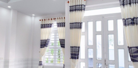 Bán nhà phố mặt tiền đường 826