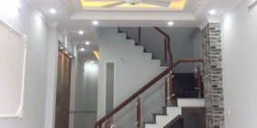 CC BÁN GẤP NHÀ Q9 LÊ VĂN VIỆT SHR NẰM TRONG KHU DÂN TRÍ CAO