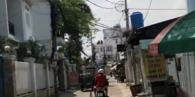 Đi định cư nên bán gấp nhà mặt tiền chợ Bình Thành  Liên hệ: 0708.456.626