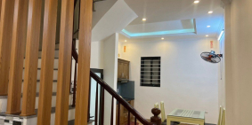 Nhà kiệt ô tô Tiểu La Hải Châu, mới tiện nghi đầy đủ, tặng nội thất, chỉ 3.2 tỷ