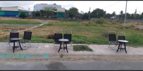 Cần bán lô đất mặt tiền,  có sổ riêng