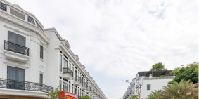 Bán nhà 1 trêt 2 lầu tai dĩ an BÌNH DƯƠNG đường thông buôn bán kinh doanh tốt