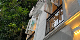 (Full đồ) Bán nhà ngõ 47 Lâm Du giá 3.7 tỷ, 37mx5T, MT 4m, Dân trí cao, Ngõ ô tô