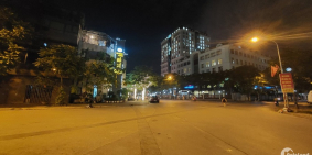 Lô Đất vị trí Đẹp, Hình thửa Hoa Hậu, Phố Nguyễn Văn Cừ, Diện tích 170m2, Mặt