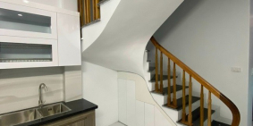 Kiệt ô tô Tiểu La, Hải Châu mới tiện nghi đầy đủ, tặng nội thất, giá mềm 3.2 tỷ