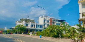 Sang gấp đất MT Hoàng Hữu Nam, P. Long Thạnh Mỹ, Quận 9,SHR,GIÁ CHỈ 2tỷ6 LH Thy