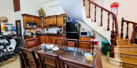 Bán nhà Lô Góc phố Phùng Chí Kiên, Cầu Giấy. Dt 66m, 5T, Mt 5m, Giá 15Ty. KDoanh