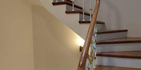 Bán GẤP Nhà ng 154 Ngọc Lâm 45.2M2x6T nhỉnh 4 tỷ trước nhà đường 5M